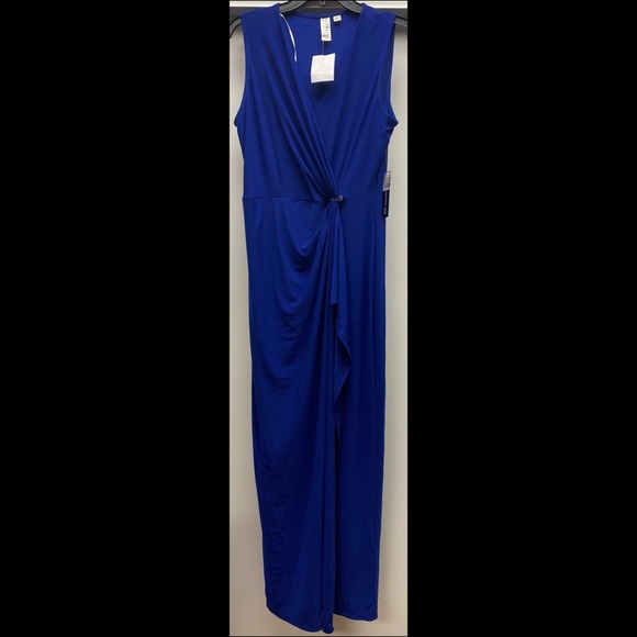 Blue Dress - Picture 3 of 4